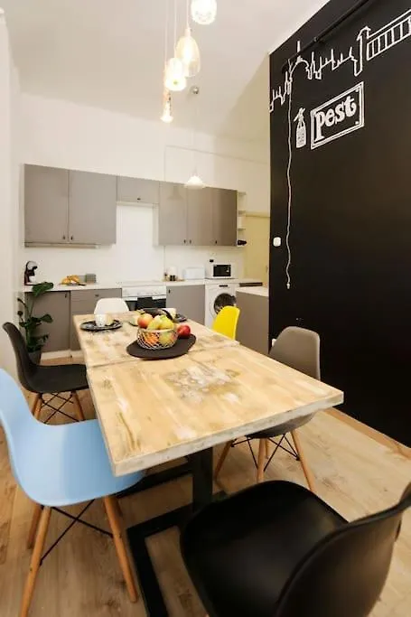 Danubio **** 3 Bedrooms - Next To The River 布达佩斯